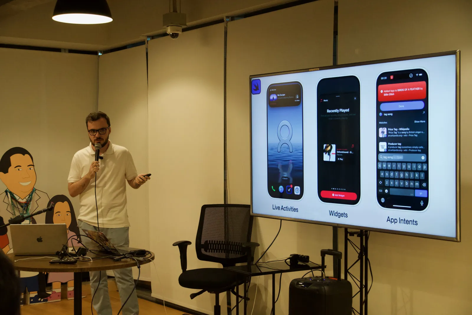 Palestra técnica em andamento durante um CocoaHeads